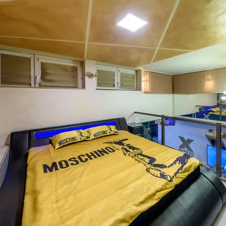 Xspa Cryptocurrency Pay Available